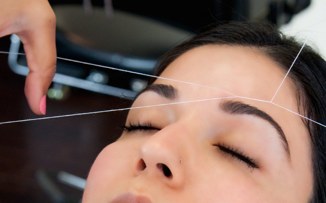 Threading – čupanje i oblikovanje obrva koncem – u Zagrebu